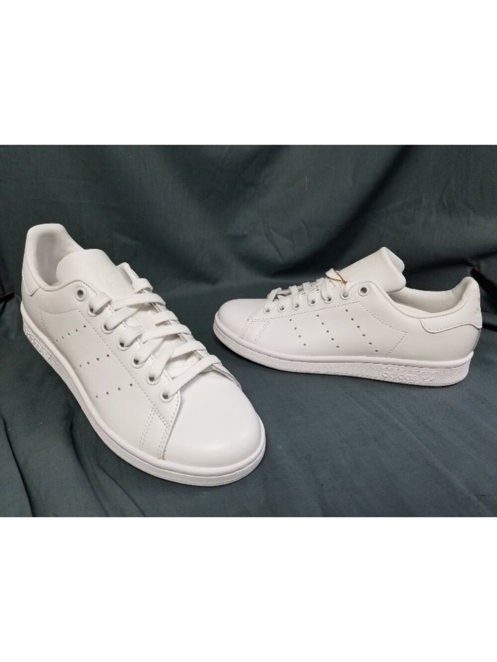 Adidas Stan Smith 'Triple White' LA6639 Women's Size 7 NEW NO BOX!